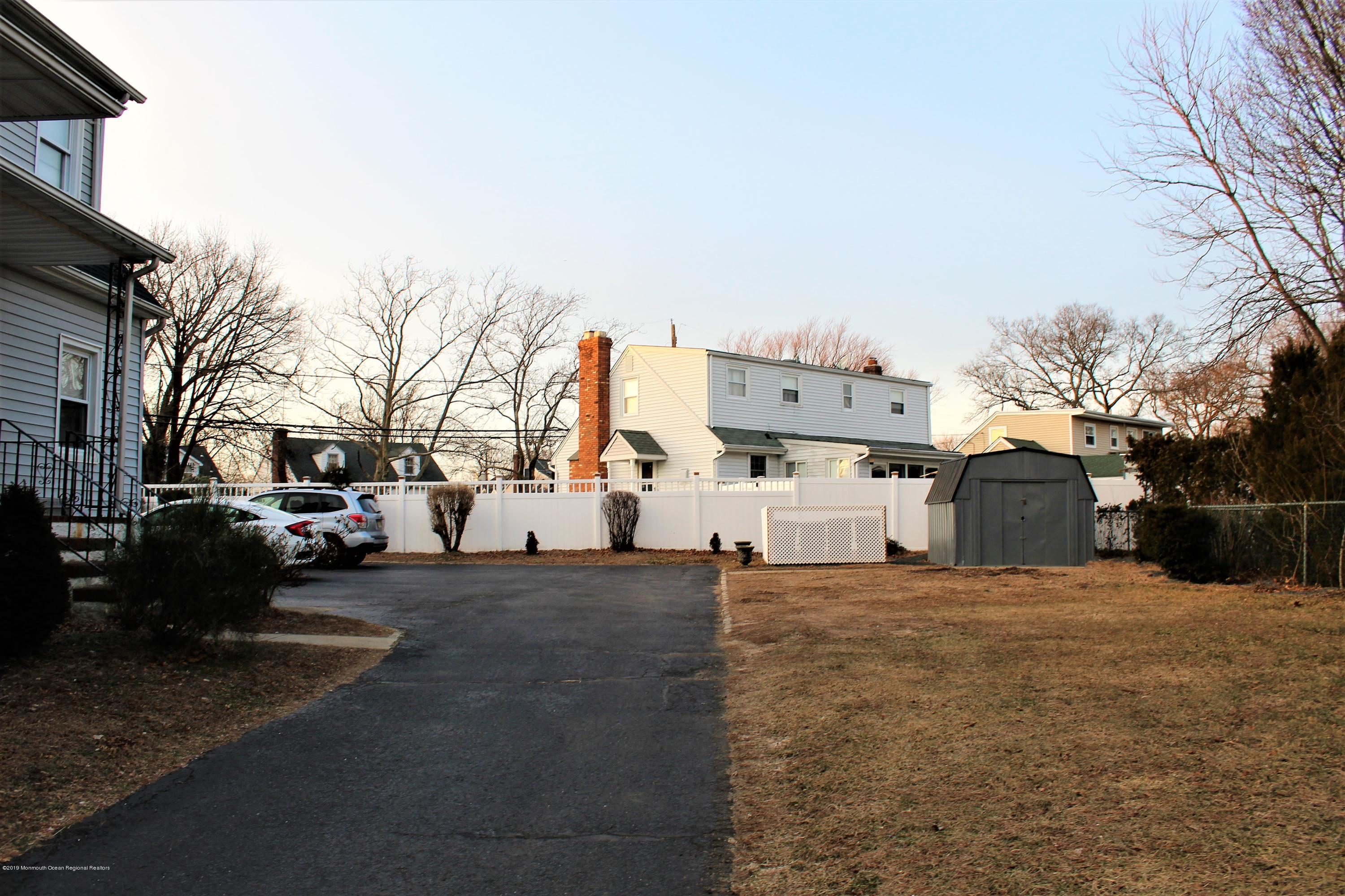 221 Maple Place Keyport, NJ 07735 - Photo 17 of 21 16