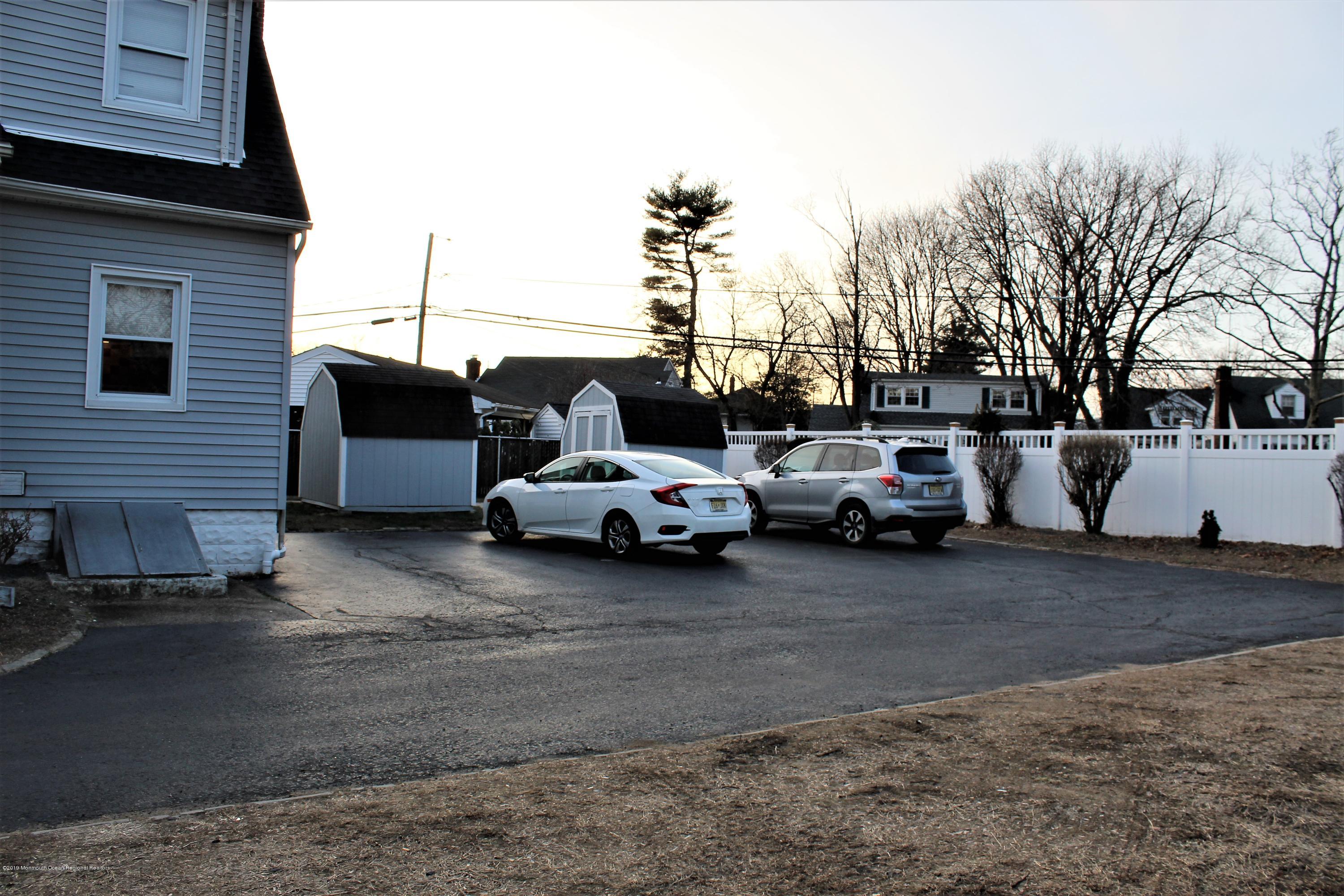 221 Maple Place Keyport, NJ 07735 - Photo 19 of 21 18