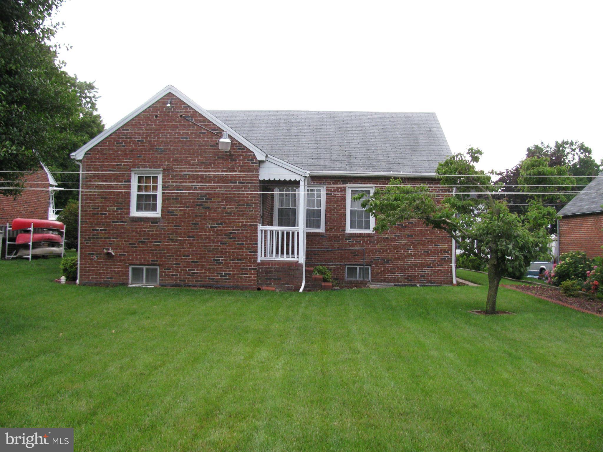 1914 Sunberry Road Baltimore, MD 21222 - Photo 2 of 20 Exterior (Rear)