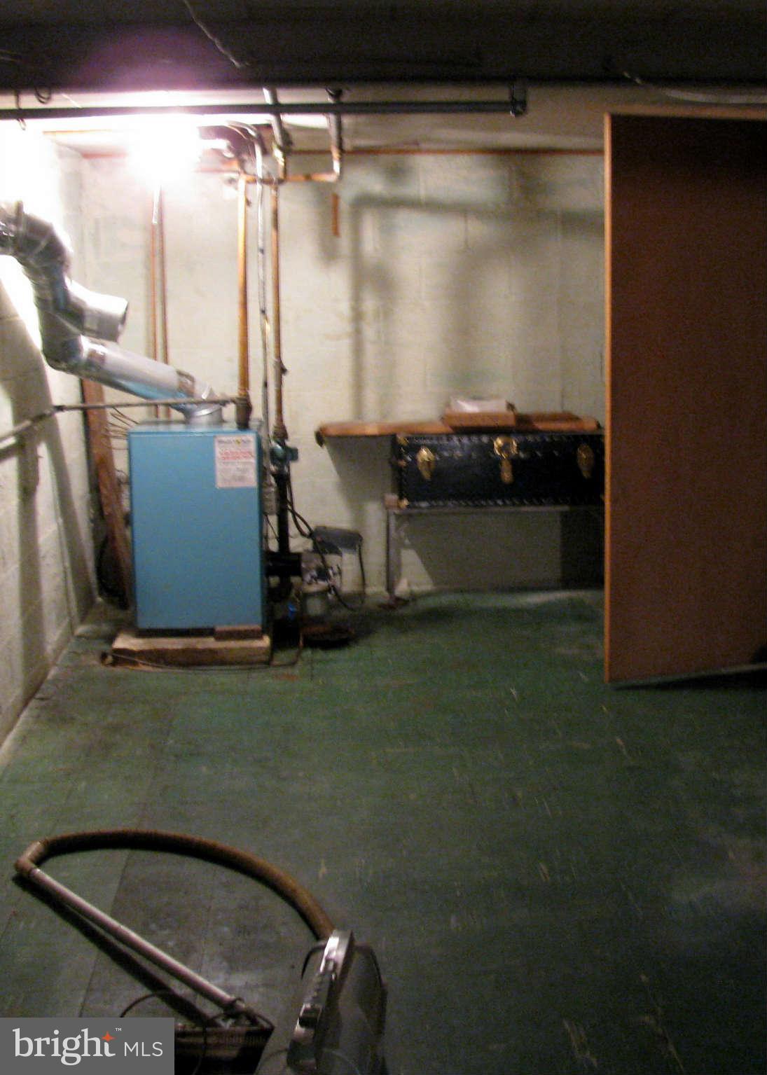 1914 Sunberry Road Baltimore, MD 21222 - Photo 17 of 20 Basement