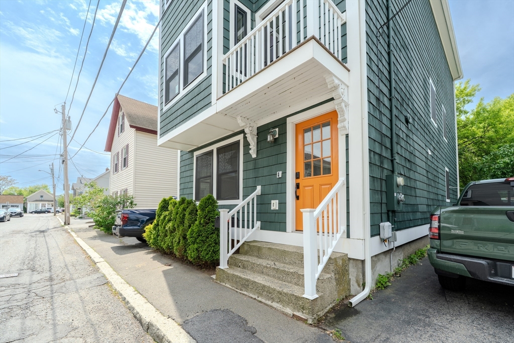 11 Rice Street, Unit 1 Salem, MA 01970 - Photo 4 of 28 Gallery Image 4
