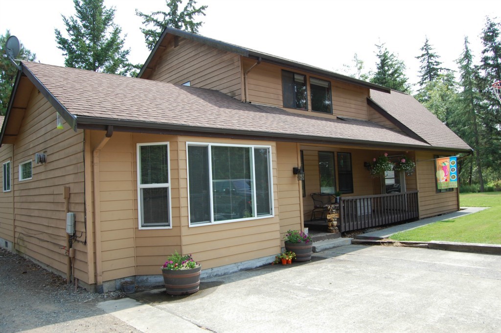 4972 Hackett Road Bellingham, WA 98226 - Photo 3 of 15