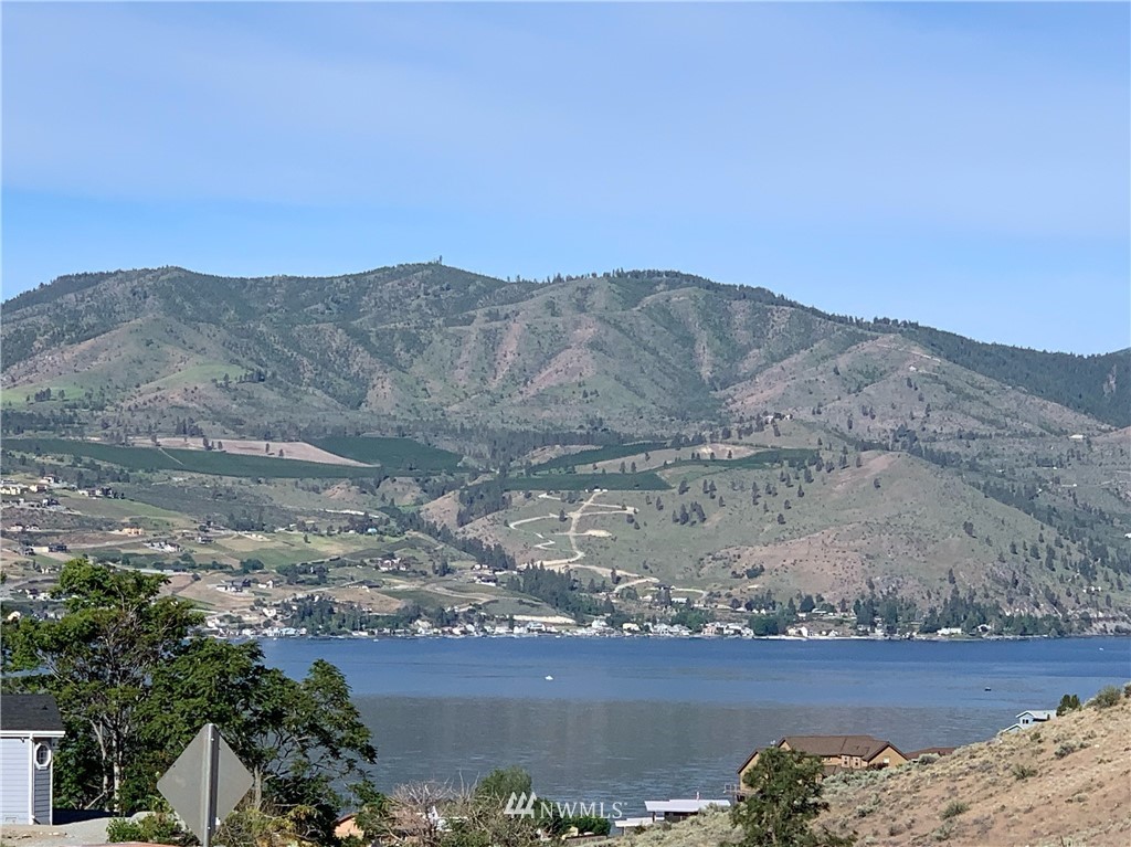 427 Butte Road Chelan, WA 98816 - Photo 1 of 14 Gallery Image 1