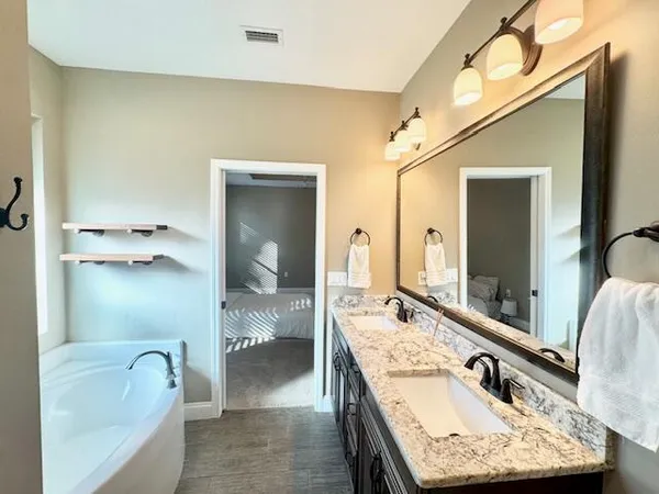 $2,600 | 1311 A Keturah Street, Niceville, FL 32578