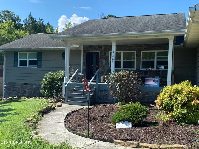 $550,000 | 886 Pin Hook Road, Spring City, TN 37381