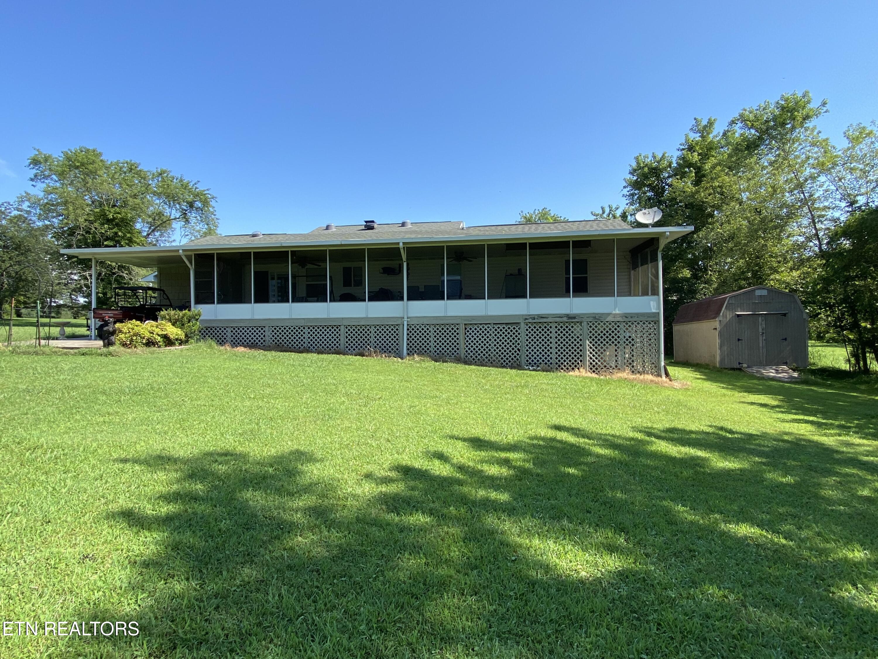 886 Pin Hook Road Spring City, TN 37381 - Photo 17 of 30 Back