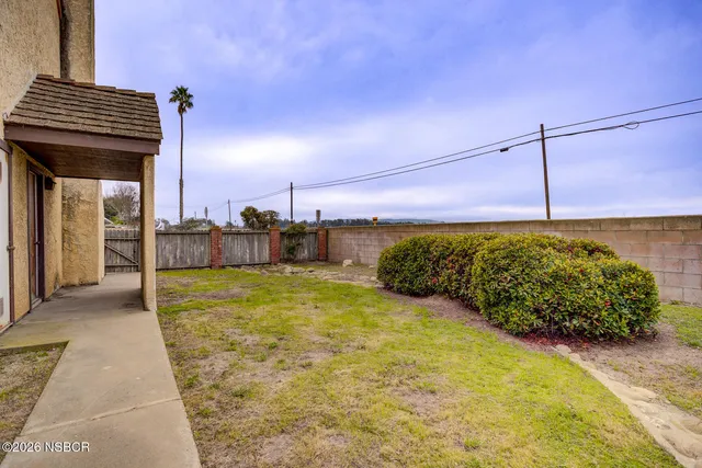 $649,000 | 121 Harsin Lane, Santa Maria, CA 93455