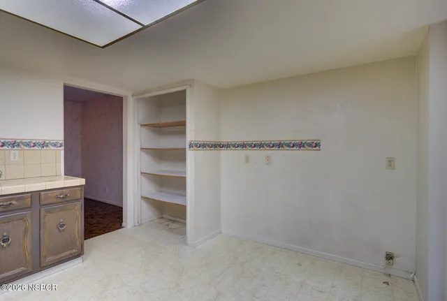 $649,000 | 121 Harsin Lane, Santa Maria, CA 93455