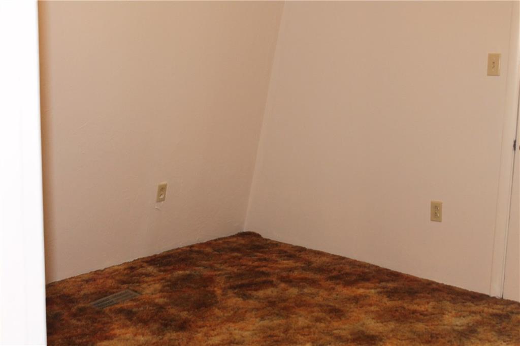 11 Ridgeway Drive McDonald, PA 15057 - Photo 11 of 12 Gallery Image 11