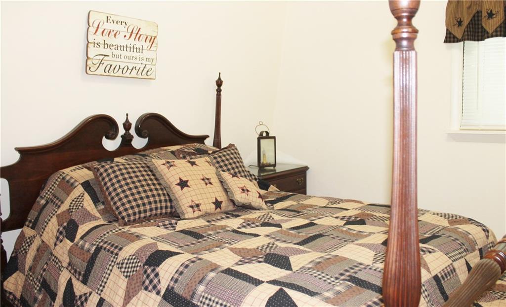11 Ridgeway Drive McDonald, PA 15057 - Photo 6 of 12 Gallery Image 6