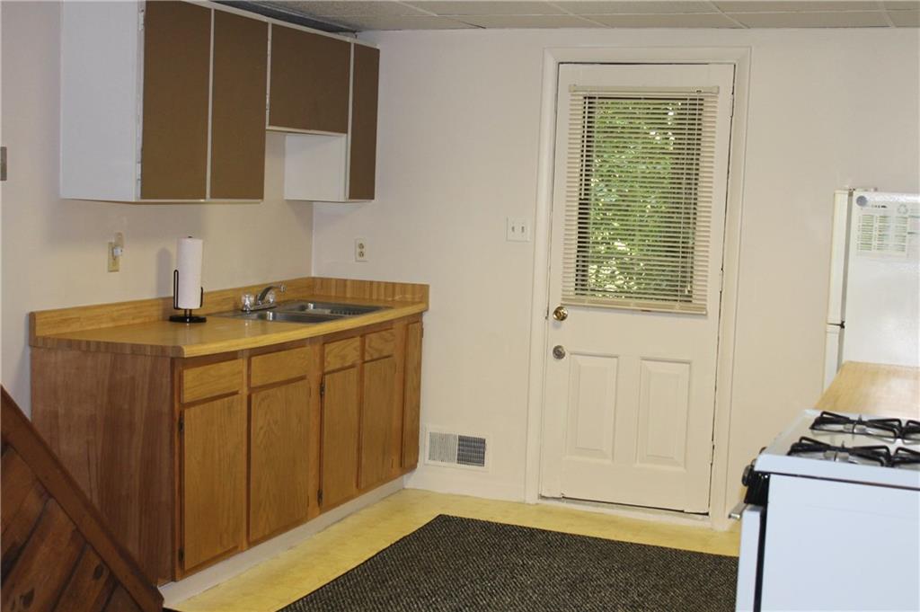 11 Ridgeway Drive McDonald, PA 15057 - Photo 8 of 12 Gallery Image 8
