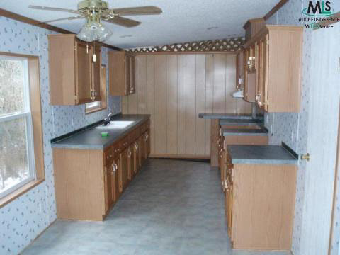 6304 Benoit Road Algonac, MI 48001 - Photo 7 of 12 294830-6.JPG