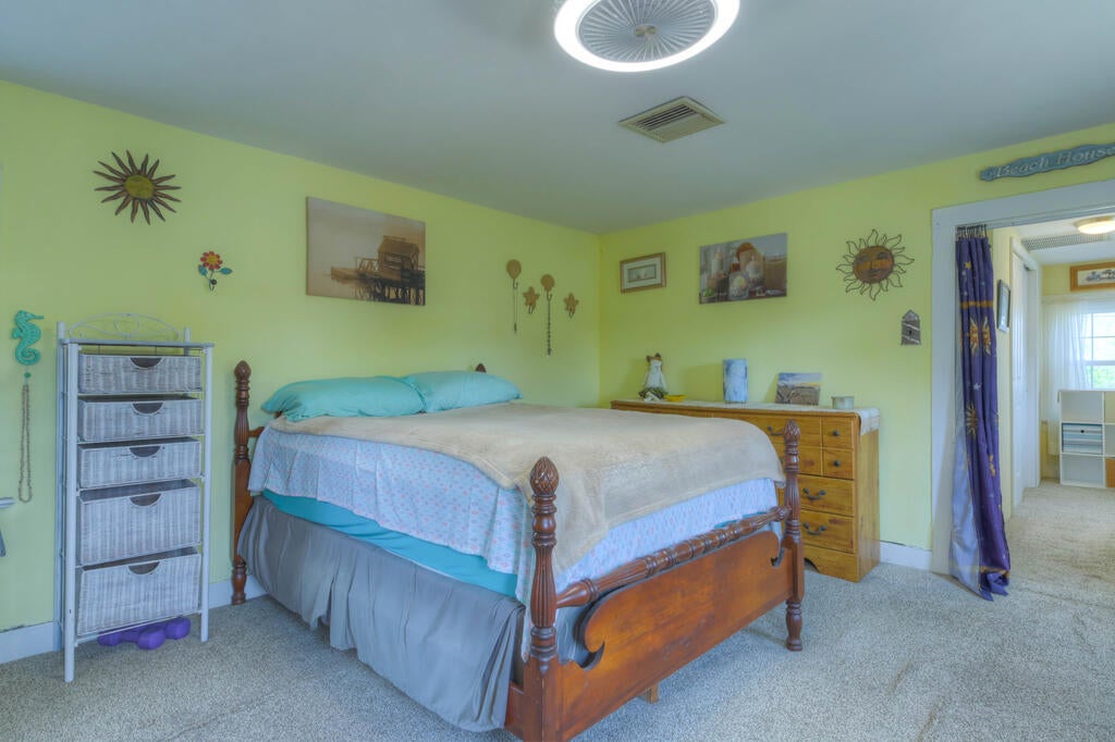 3620 Ridge Road Chincoteague, VA 23336 - Photo 29 of 36 Gallery Image 29