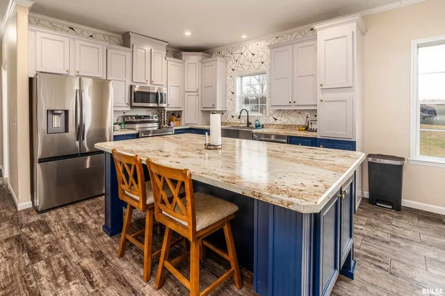 $274,900 | 5673 Arctic Fox Drive, Carterville, IL 62918