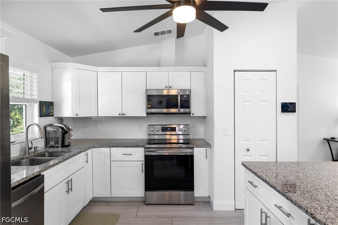 5776 Trout Road Bokeelia, FL 33922 - Photo 10 of 27