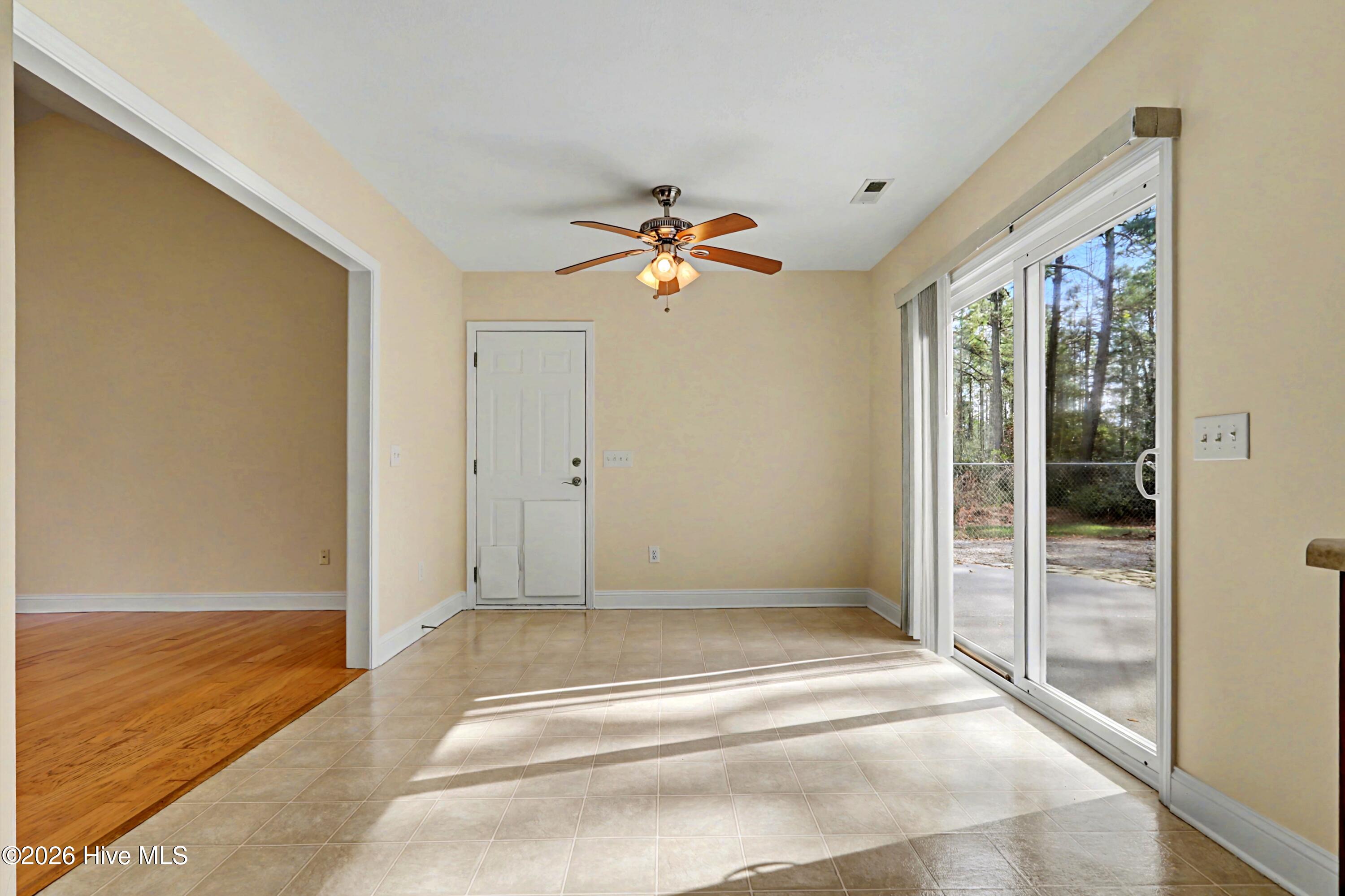 536 Edgewood Road Boiling Spring Lakes, NC 28461 - Photo 23 of 36 HewittProductions46