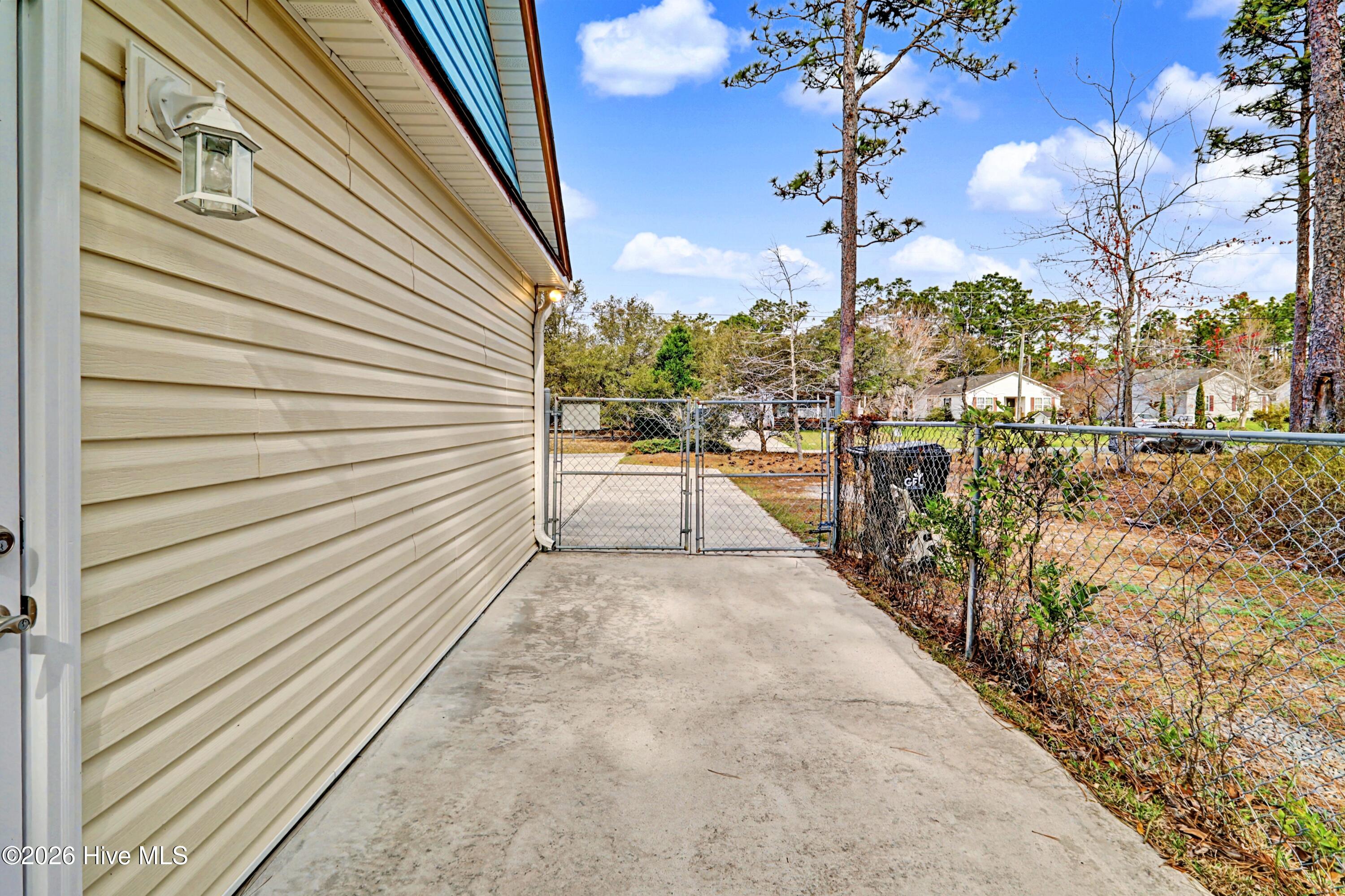 536 Edgewood Road Boiling Spring Lakes, NC 28461 - Photo 28 of 36 HewittProductions25