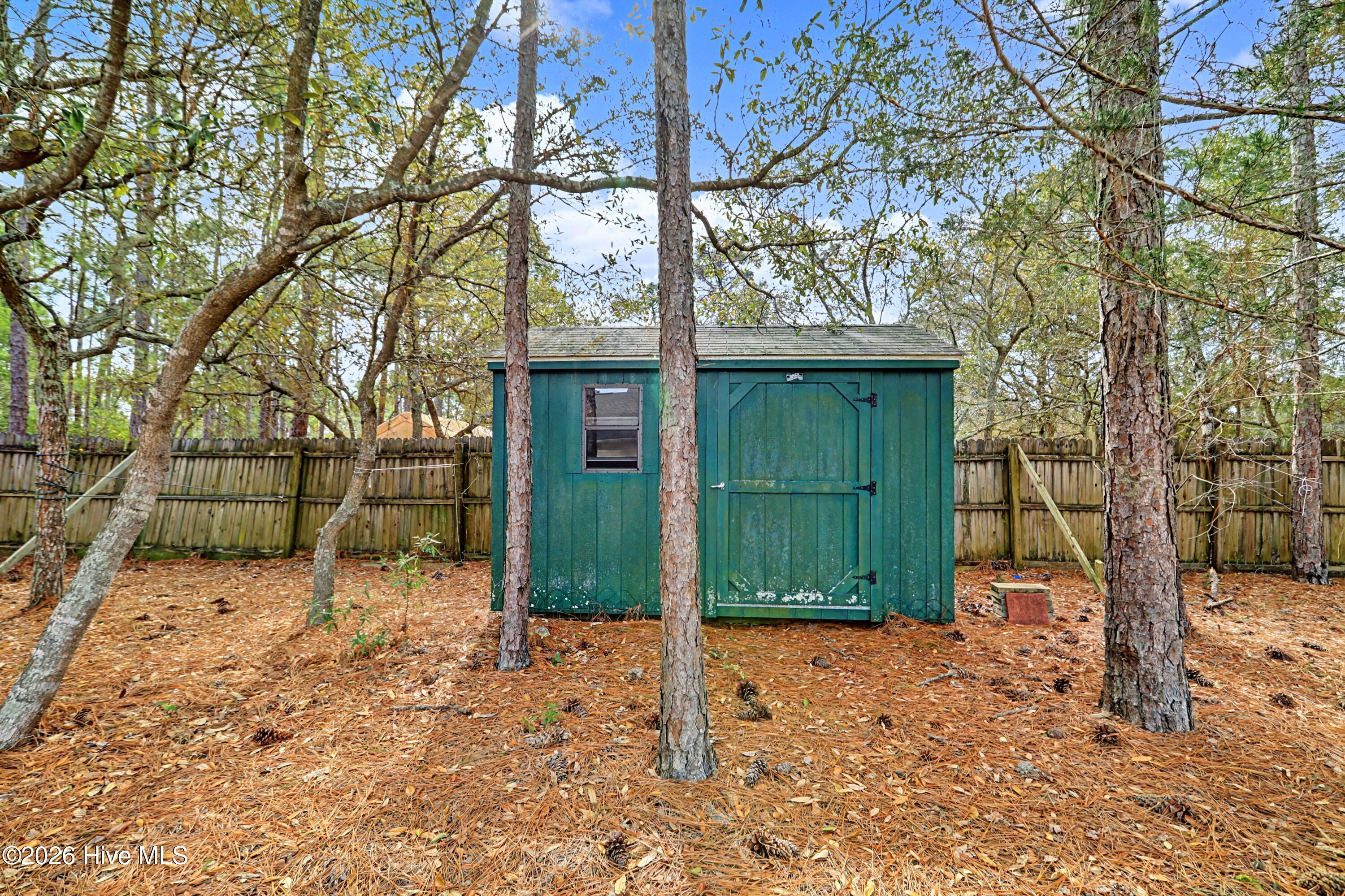 536 Edgewood Road Boiling Spring Lakes, NC 28461 - Photo 31 of 36 HewittProductions35