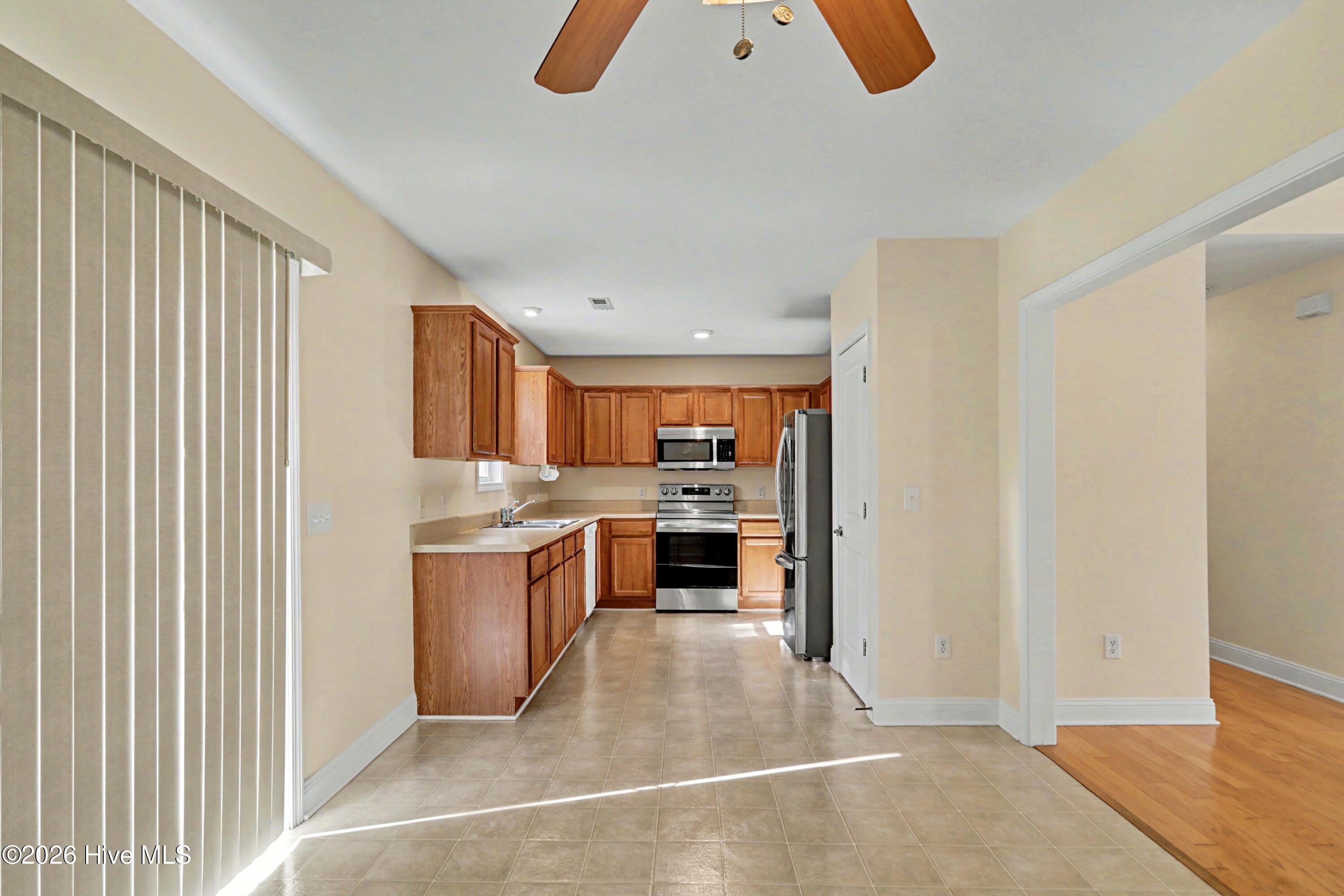 536 Edgewood Road Boiling Spring Lakes, NC 28461 - Photo 8 of 36 HewittProductions29