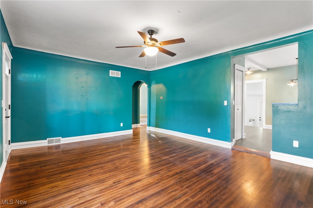 1129 Novak Road Grafton, OH 44044 - Photo 6 of 32 Gallery Image 6