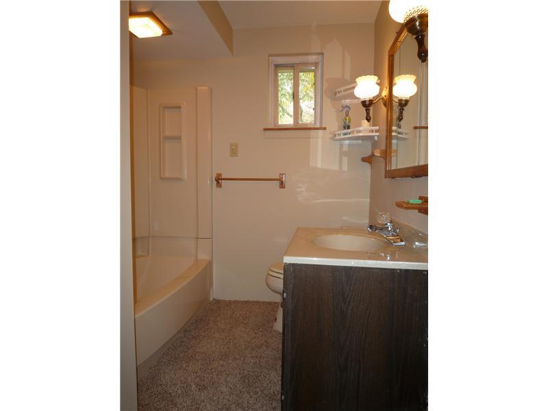 3743 Windover Road Murrysville, PA 15668 - Photo 14 of 25 Full Bath. Full bath with newer tub wall surround and linen closet