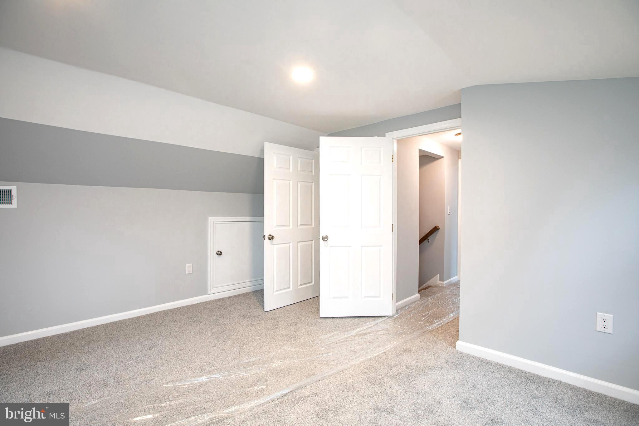 5 Cold Spring Road Hamilton, NJ 08619 - Photo 15 of 33 a view of an empty room