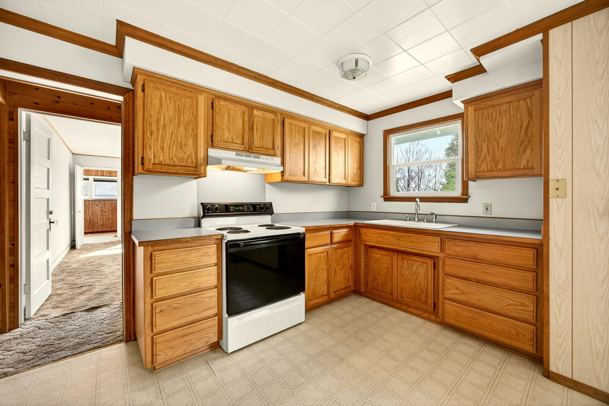 3363 Lone Pine Road Medford, OR 97504 - Photo 10 of 38 lp11