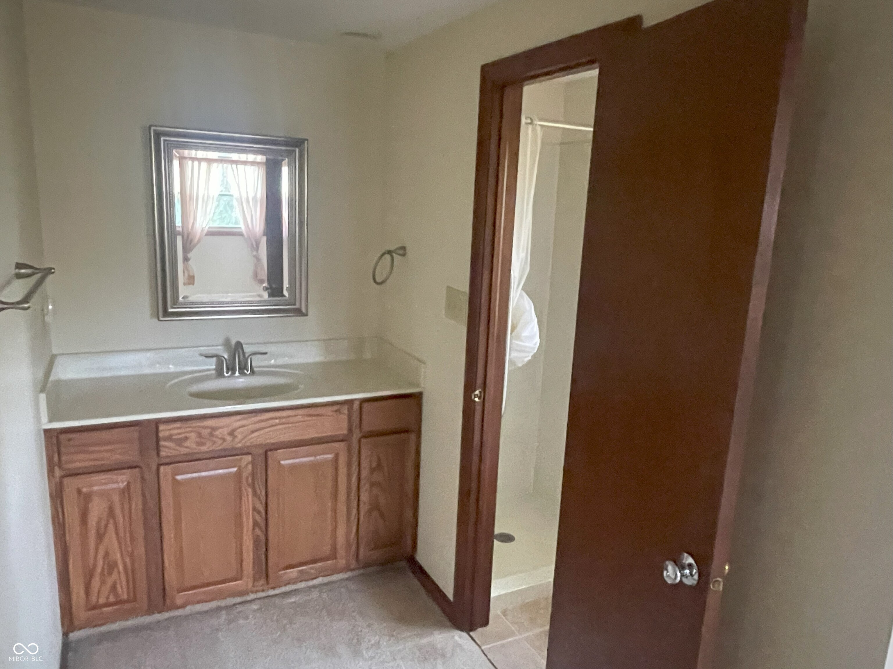 810 East McKenzie Road Greenfield, IN 46140 - Photo 13 of 15 Gallery Image 13