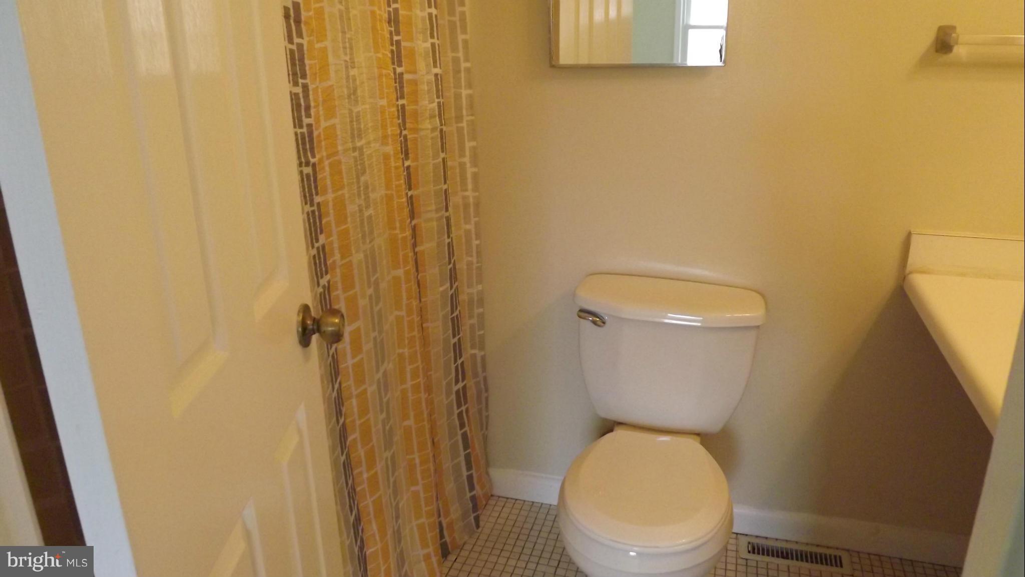 400 Colonial Ridge Drive Arnold, MD 21012 - Photo 13 of 25 Bath (Master)