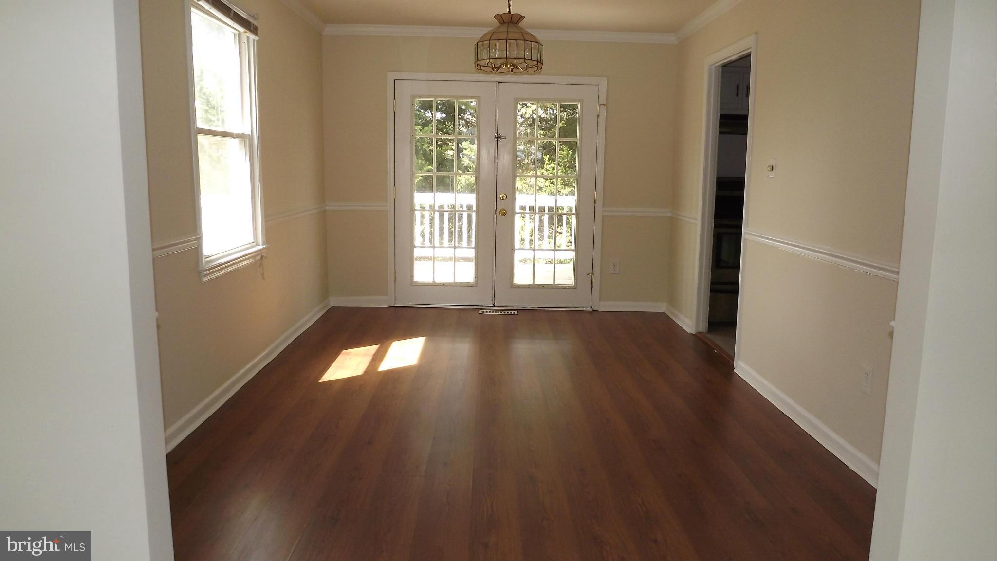 400 Colonial Ridge Drive Arnold, MD 21012 - Photo 5 of 25 Dining Room