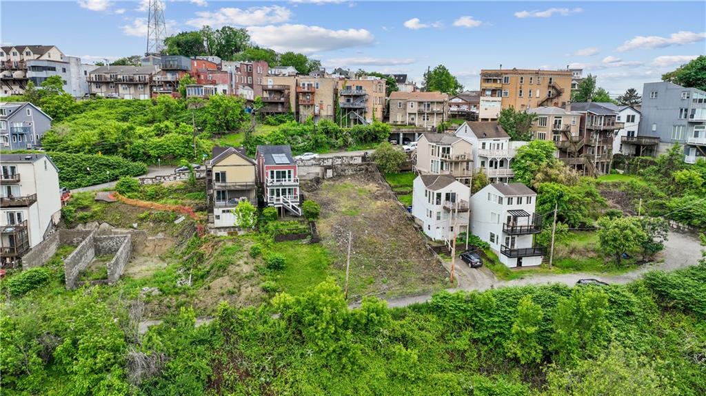 446 William Street Mount Washington, PA 15211 - Photo 9 of 28 a view of a city