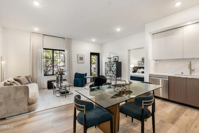 $1,269,000 | 139 South Oak Knoll Avenue, Unit 203, Pasadena, CA 91101