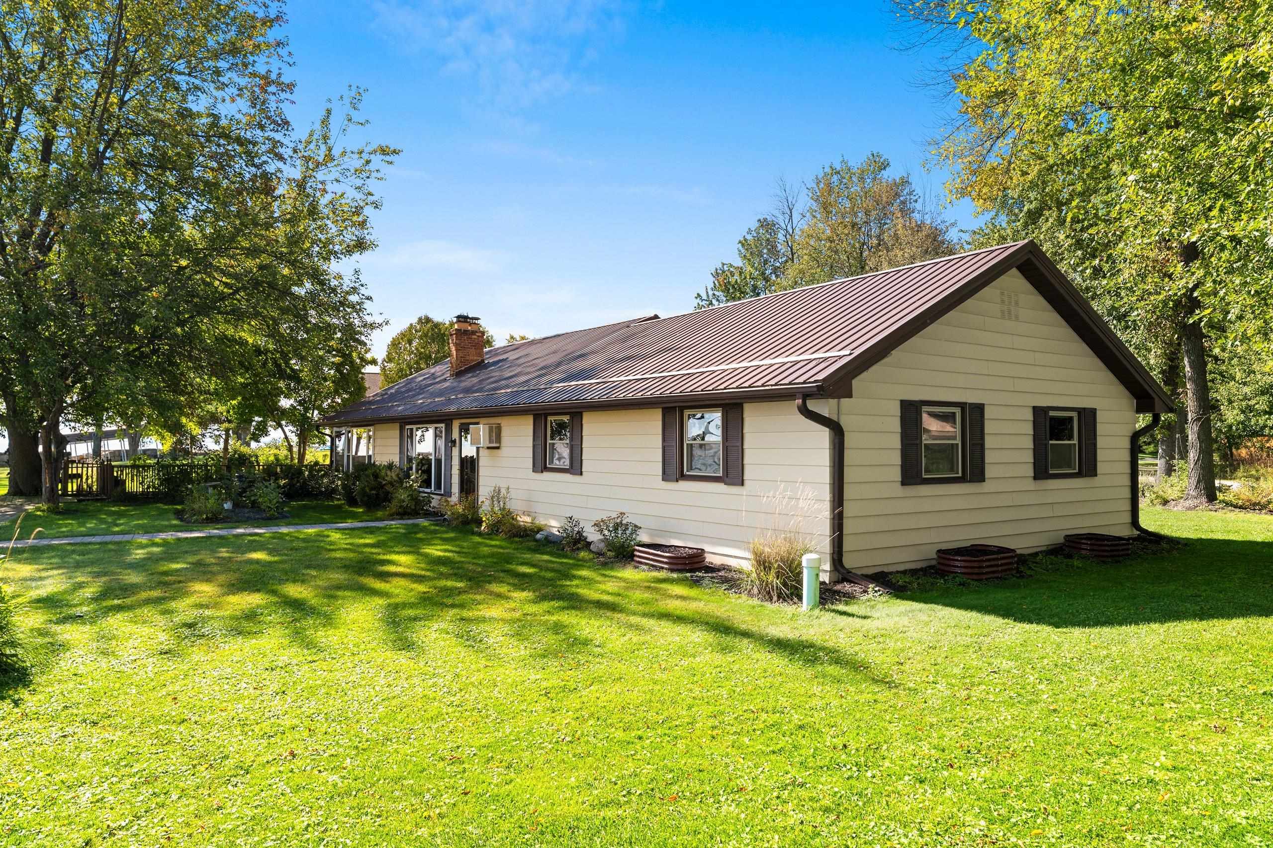 4135 Lade Beach Road Little Suamico, WI 54141 - Photo 38 of 83 Gallery Image 38