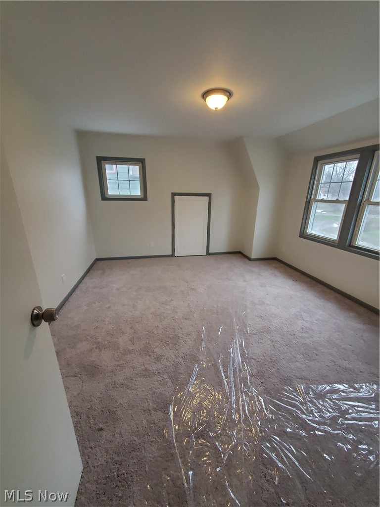 2974 Becket Road Cleveland, OH 44120 - Photo 16 of 26