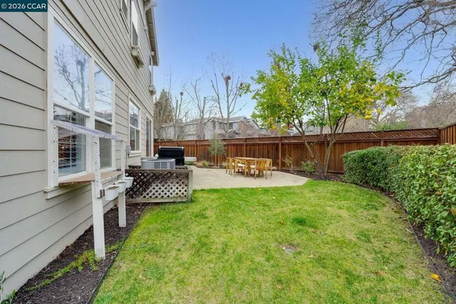 $1,590,000 | 942-942 Monet Circle, Walnut Creek, CA 94597