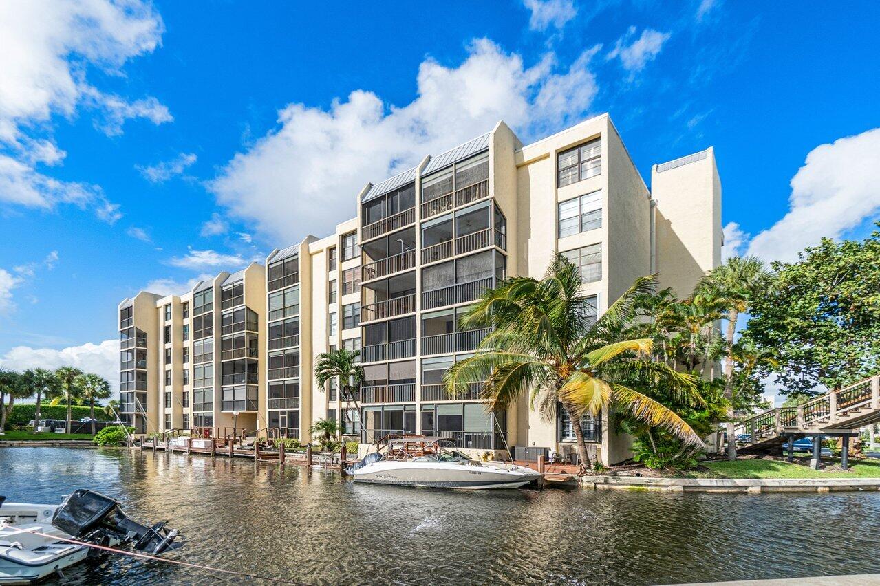 9 Royal Palm Way, Unit 5020 Boca Raton, FL 33432 - Photo 20 of 21 Building