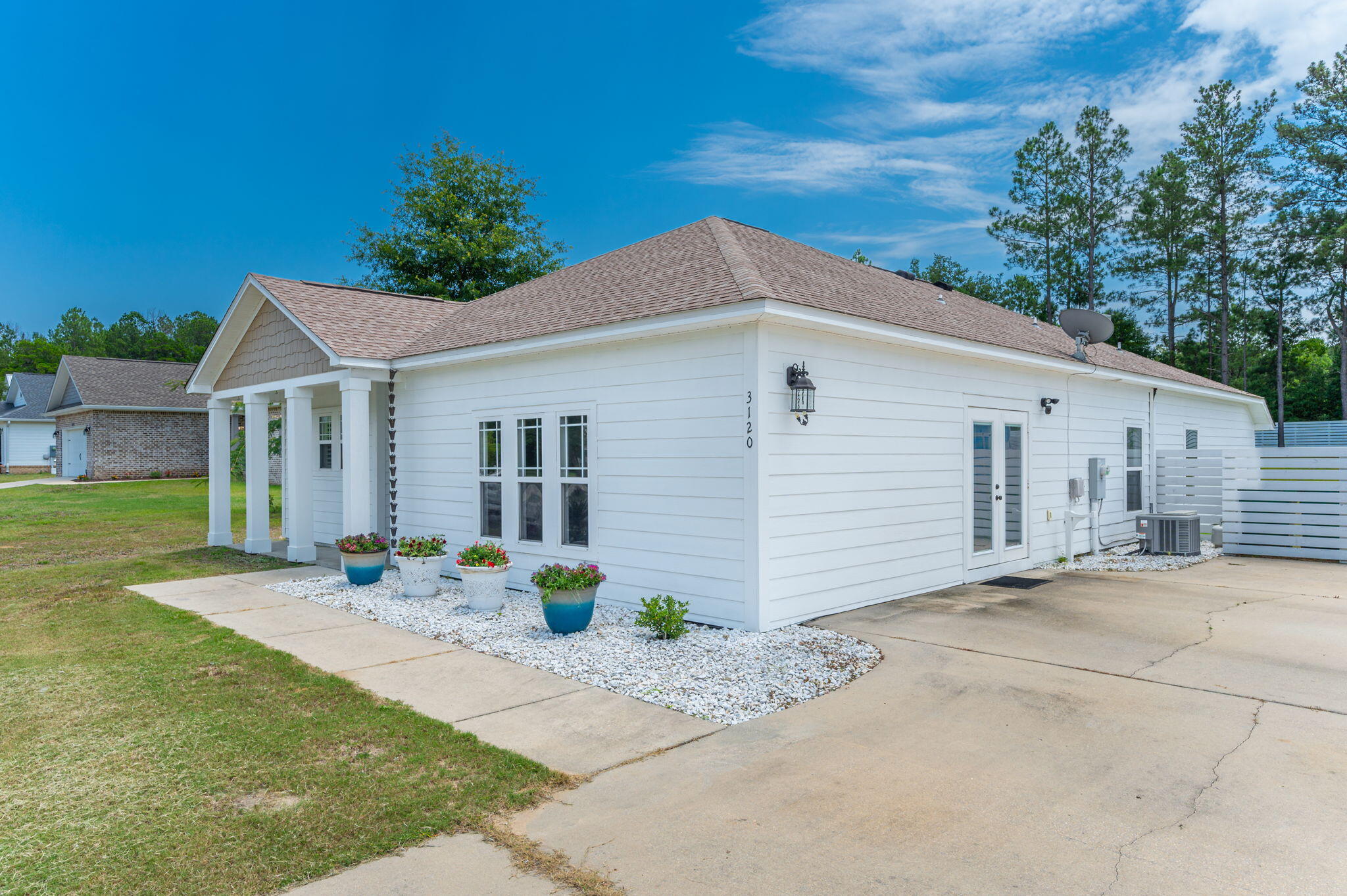 3120 Pinot Way Crestview, FL 32536 - Photo 31 of 37 a view of a house with backyard