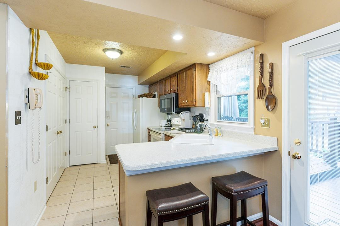 1182 Rockbridge Road Lexington, KY 40515 - Photo 12 of 31 Photo 12