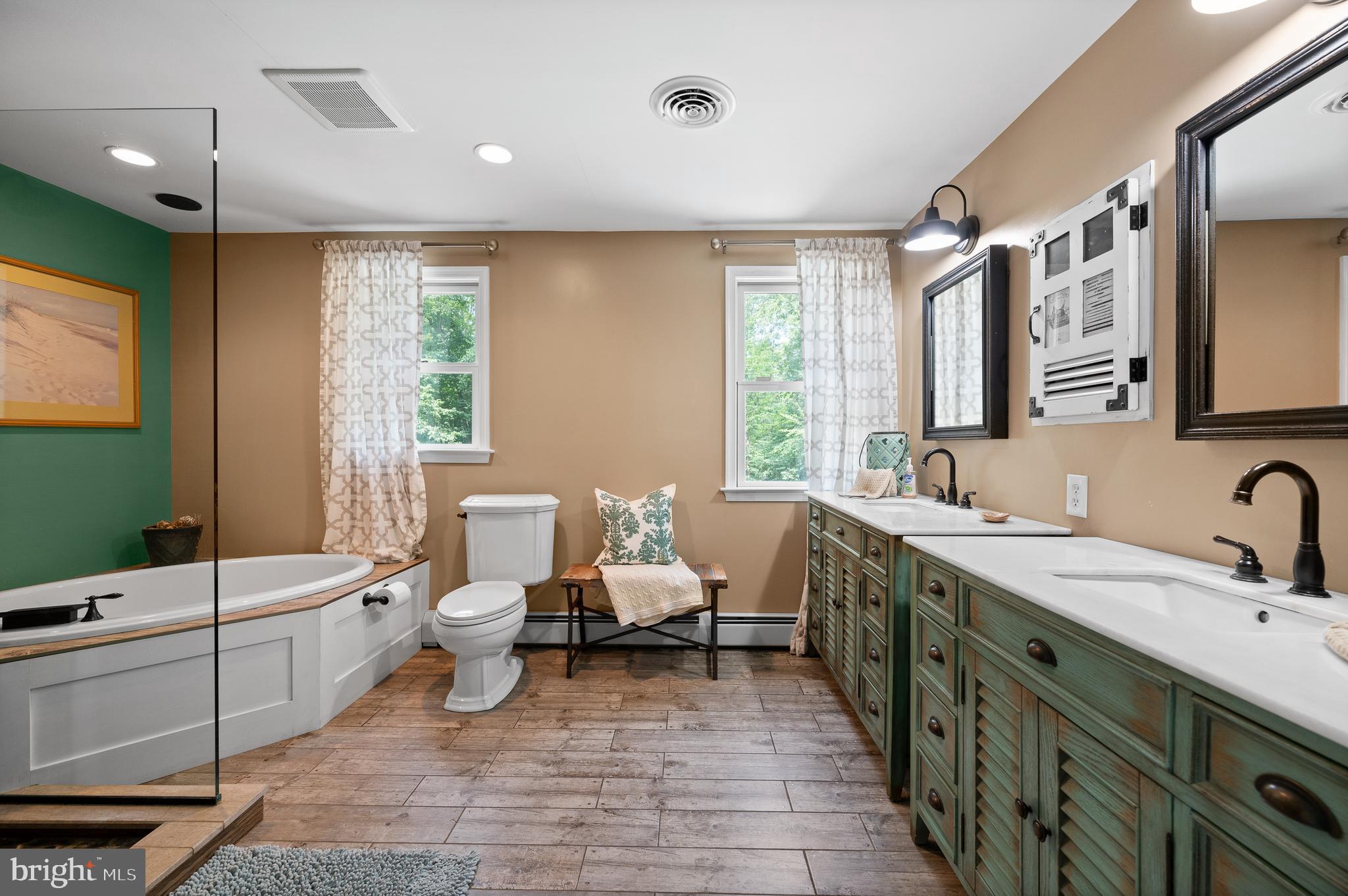 480 Highview Drive Wayne, PA 19087 - Photo 33 of 67 Spacious primary bathroom suite