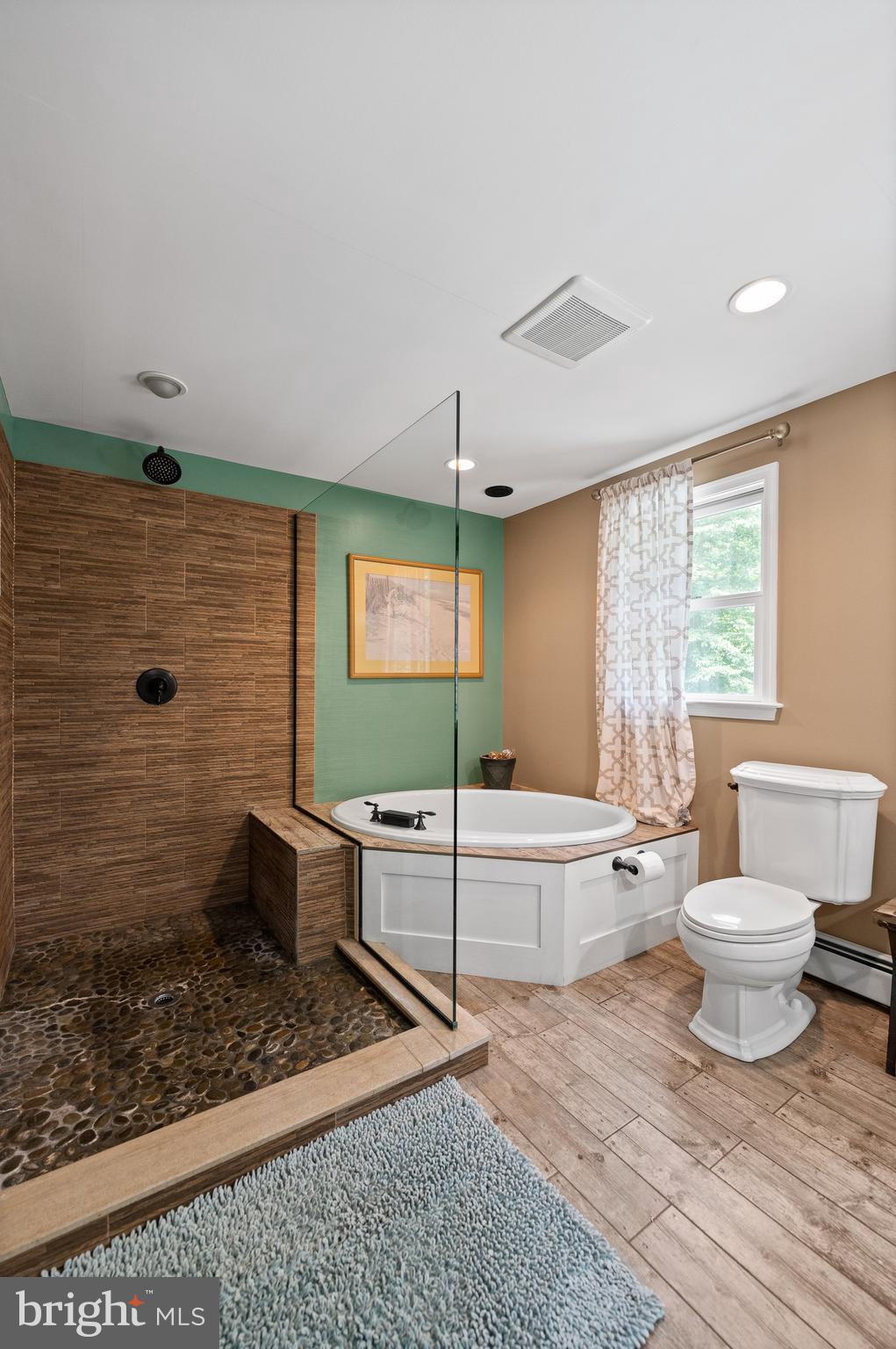 480 Highview Drive Wayne, PA 19087 - Photo 36 of 67 Walk-in shower with custom tile