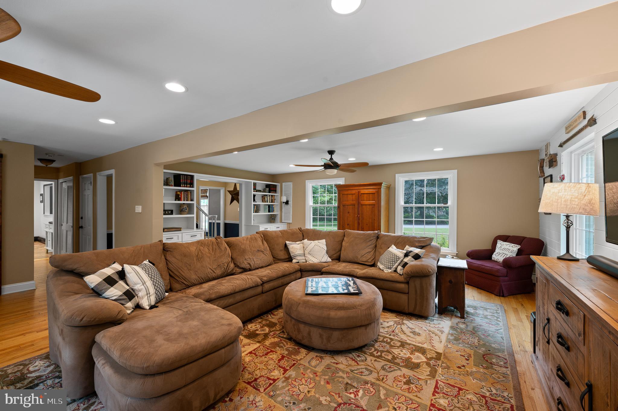 480 Highview Drive Wayne, PA 19087 - Photo 6 of 67 Perfect for entertaining