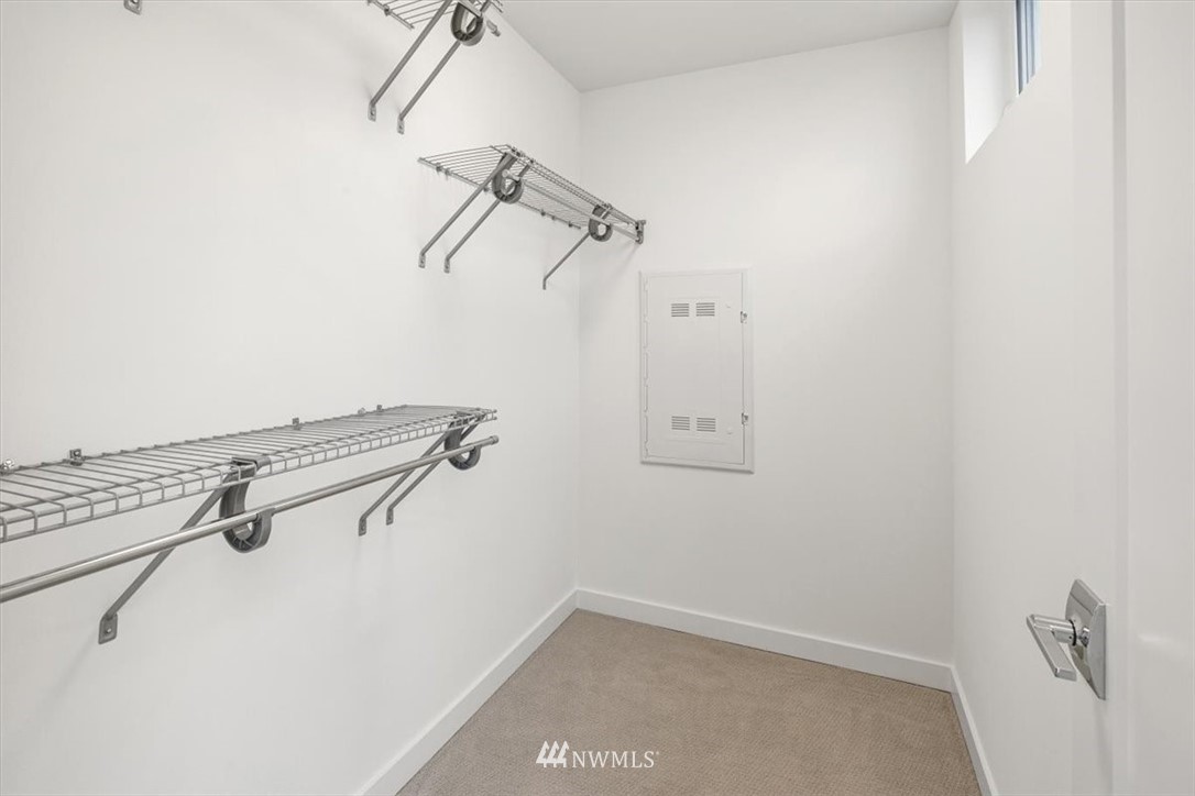 802 North 46th Street Seattle, WA 98103 - Photo 15 of 24 Gallery Image 15