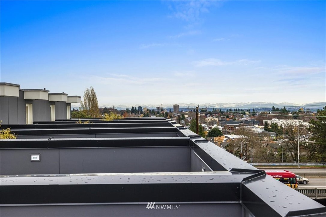 802 North 46th Street Seattle, WA 98103 - Photo 22 of 24 Gallery Image 22