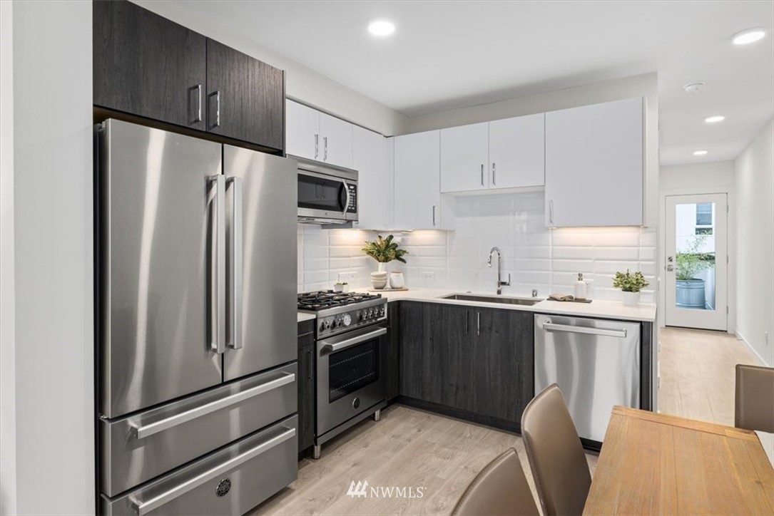 802 North 46th Street Seattle, WA 98103 - Photo 5 of 24 Gallery Image 5