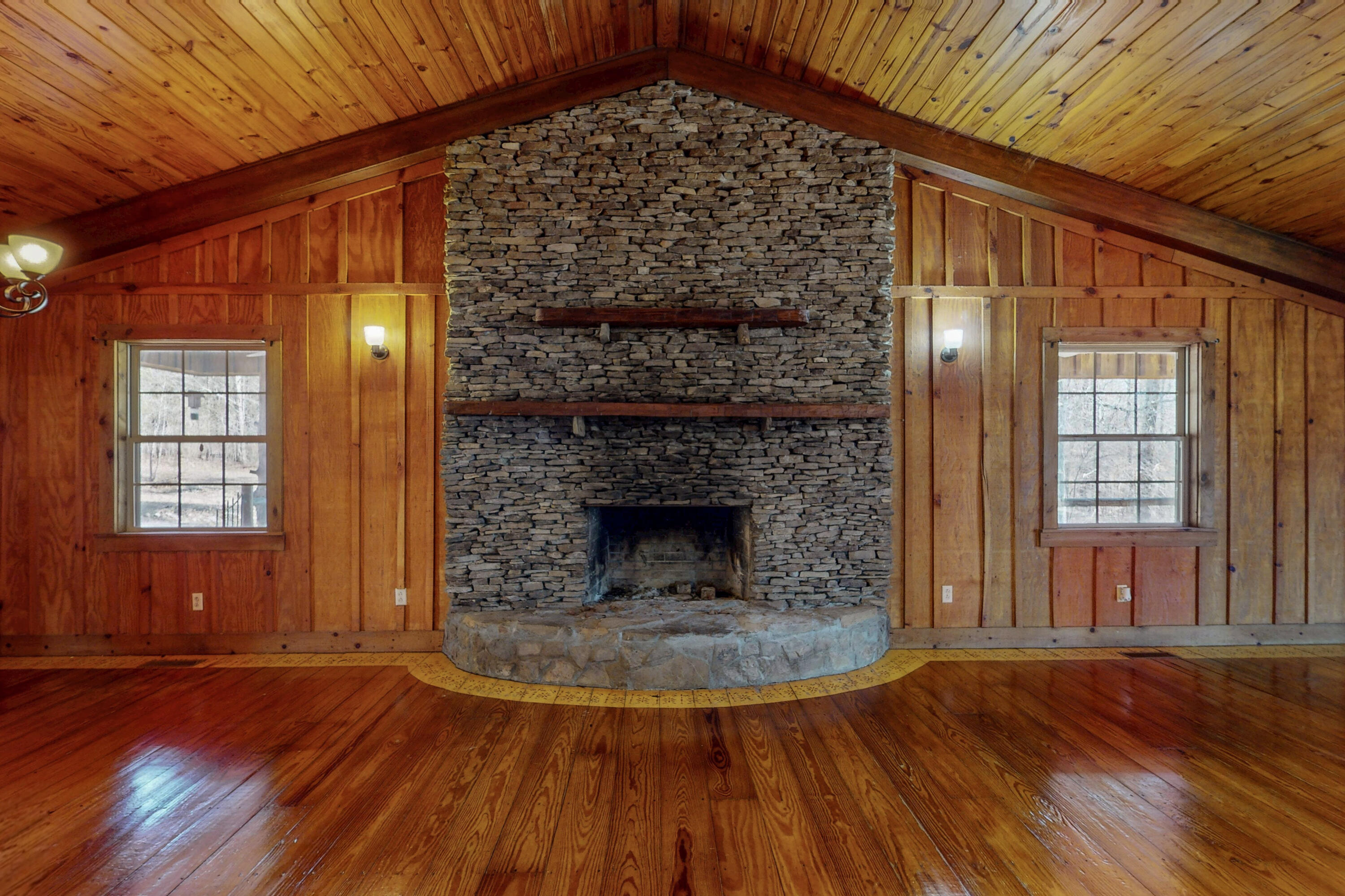 497 Council Road Northeast Charleston, TN 37310 - Photo 18 of 79 18-497-Council-Rd-NE-02162026_083018