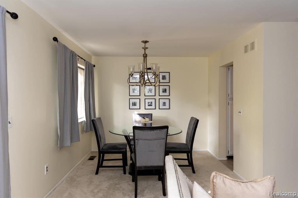 32115 West 12 Mile Road, Unit 5 Farmington Hills, MI 48334 - Photo 5 of 38