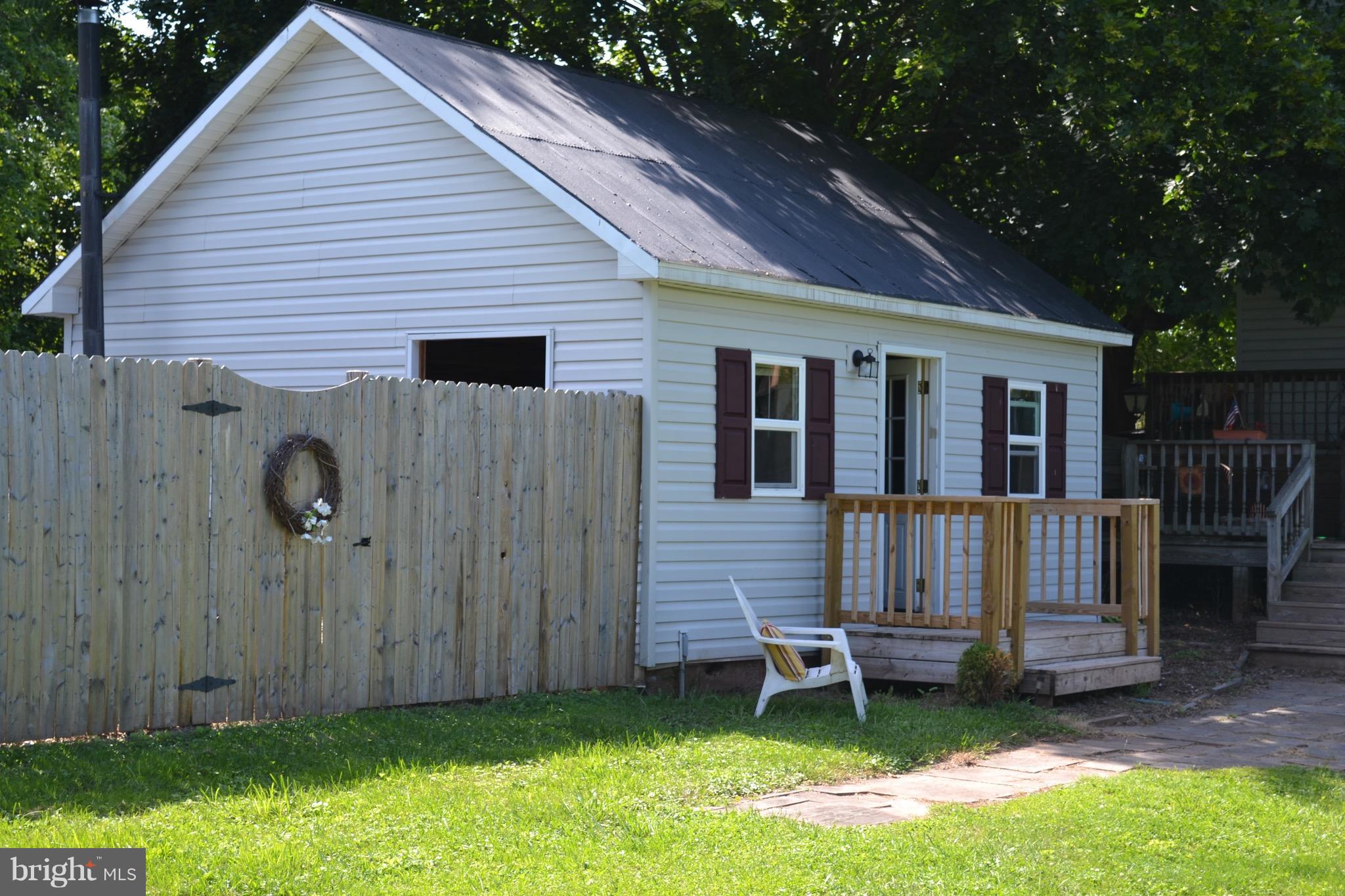 2423 Mayberry Road Westminster, MD 21158 - Photo 22 of 30 Entertaining Building