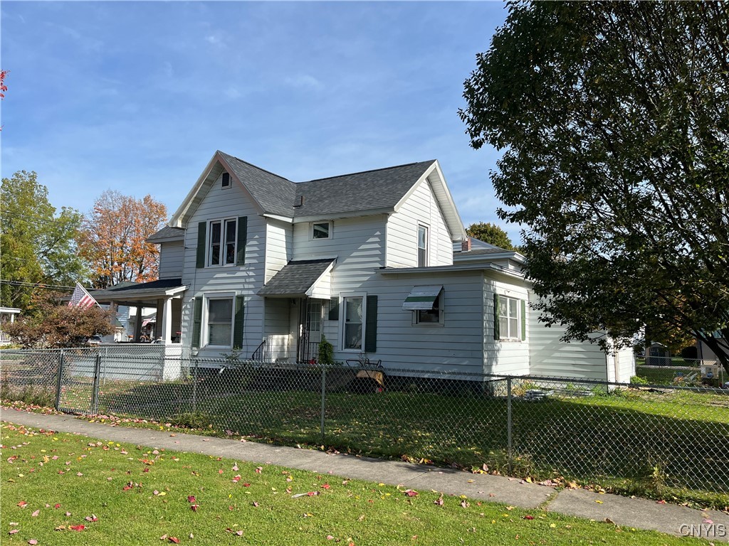 115 Phillips Street Fulton, NY 13069 - Photo 3 of 31