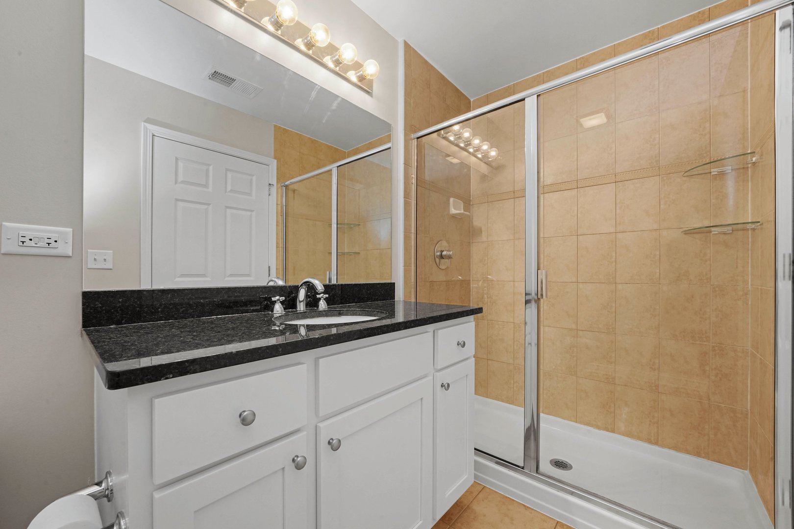 2025 South Indiana Avenue, Unit 512 Chicago, IL 60616 - Photo 11 of 28