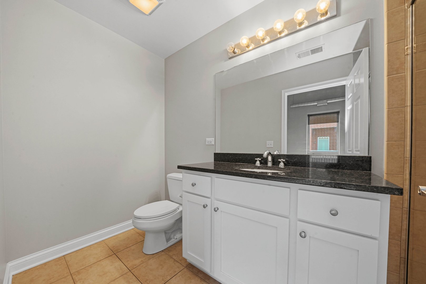 2025 South Indiana Avenue, Unit 512 Chicago, IL 60616 - Photo 12 of 28